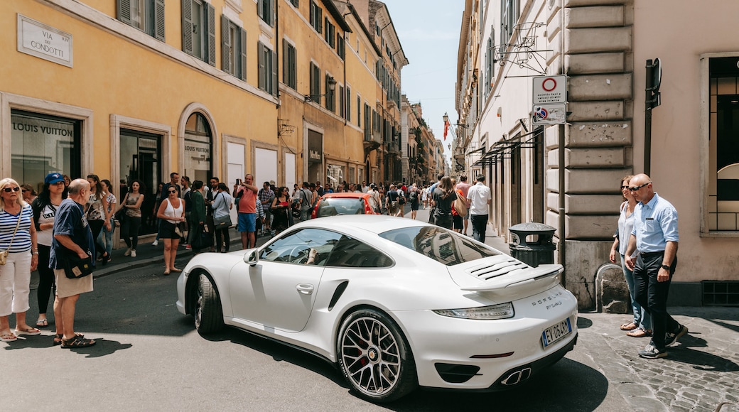 Via Condotti