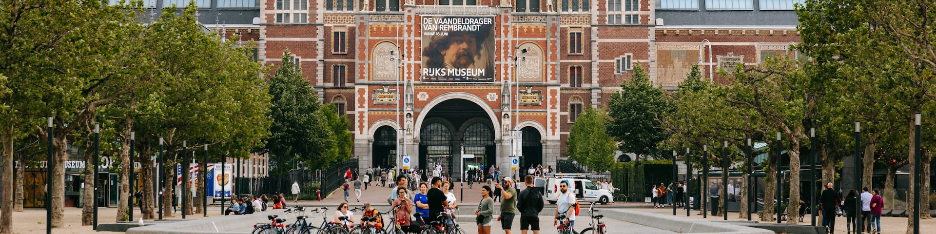 Rijksmuseum which includes heritage architecture