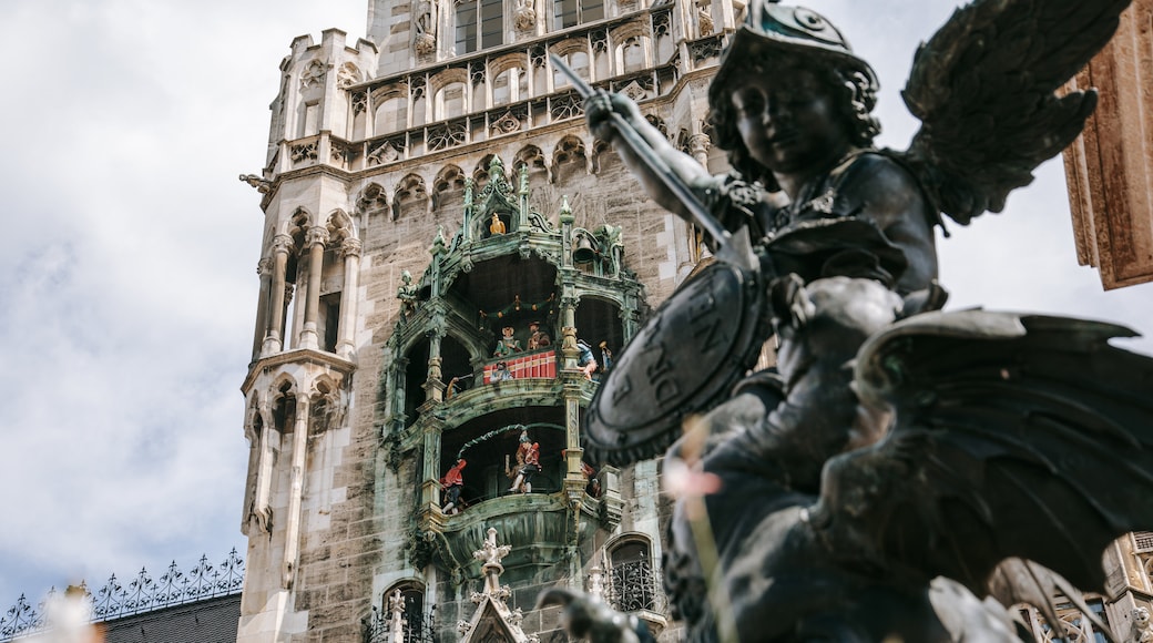 Nuevo Ayuntamiento - Glockenspiel