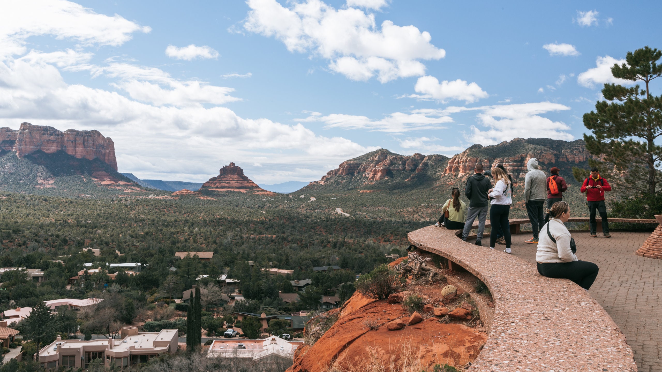 チャペル オブ ザ ホーリー クロス (チャペル) - ツアーと