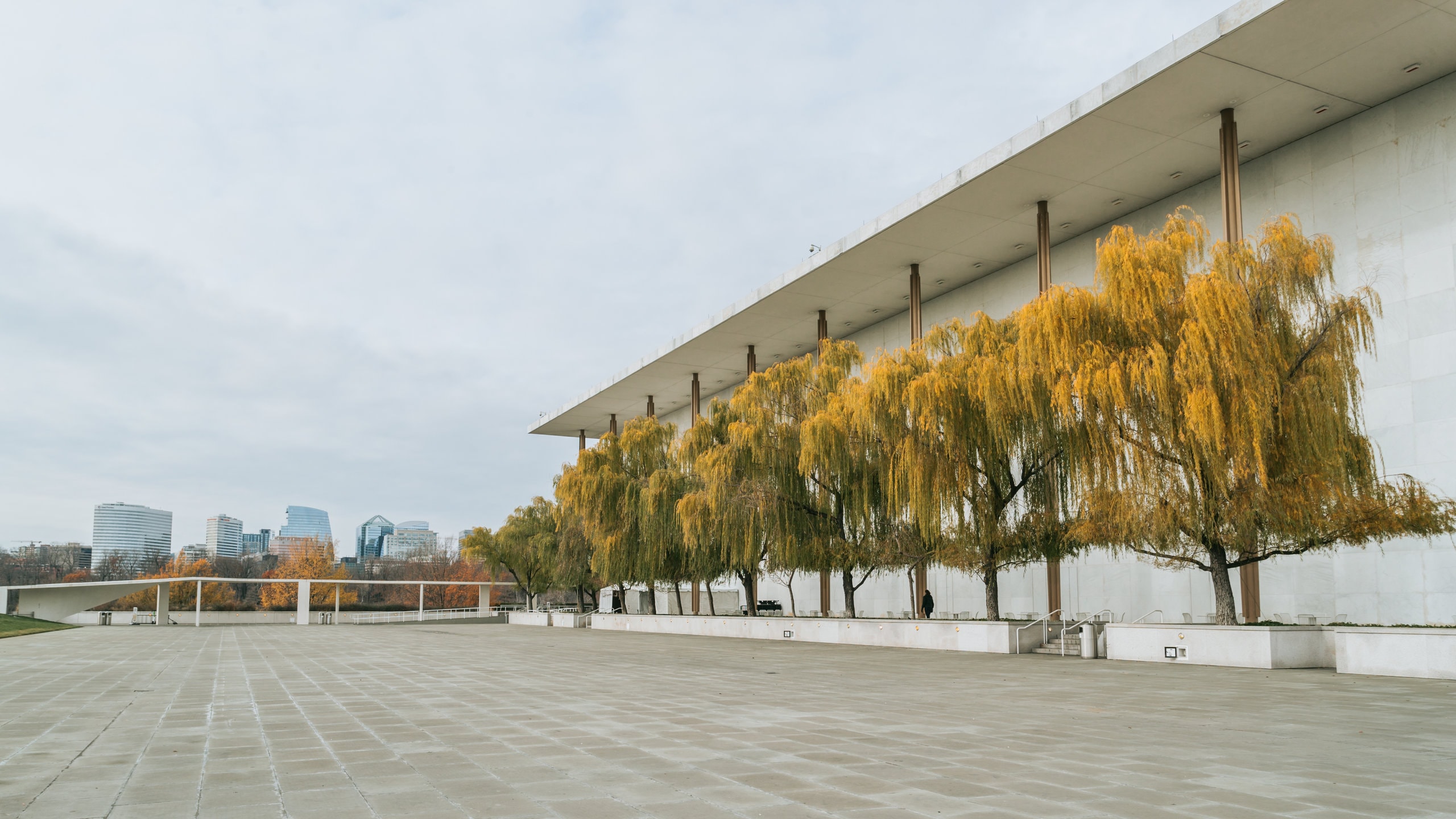 ジョン F ケネディ センター (ノースウェスト) - ツアーと