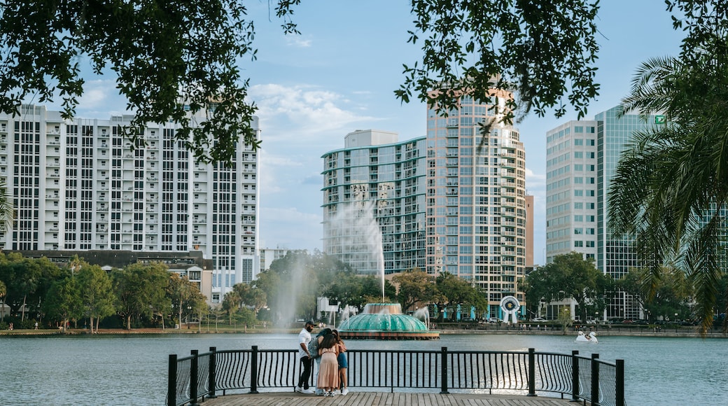 Lake Eola Park