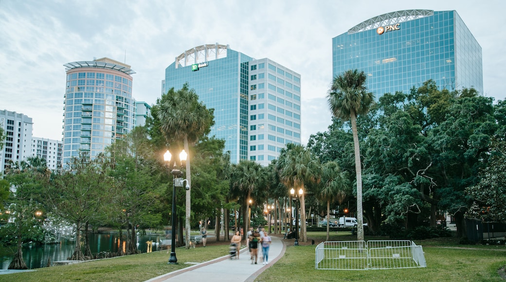 Lake Eola Park