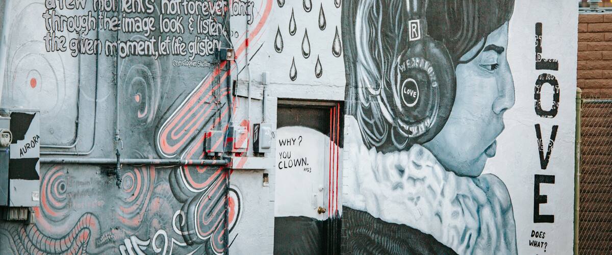 Roosevelt Row showing outdoor art