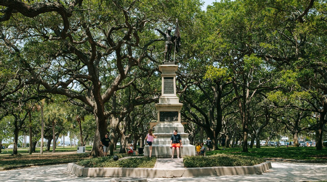 Jardines White Point