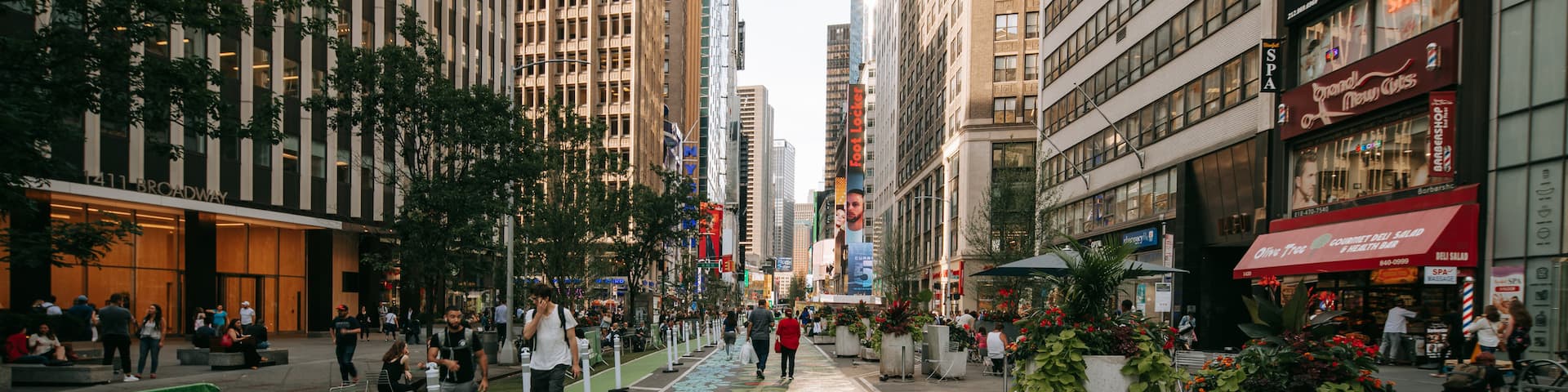 Midtown featuring street scenes and a city