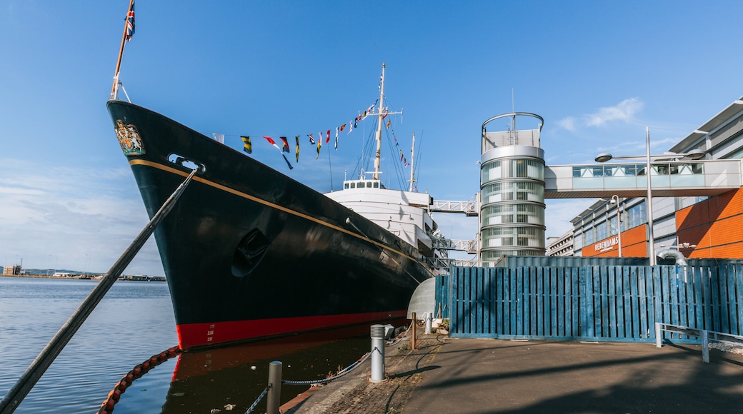 Du thuyền Hoàng gia Britannia
