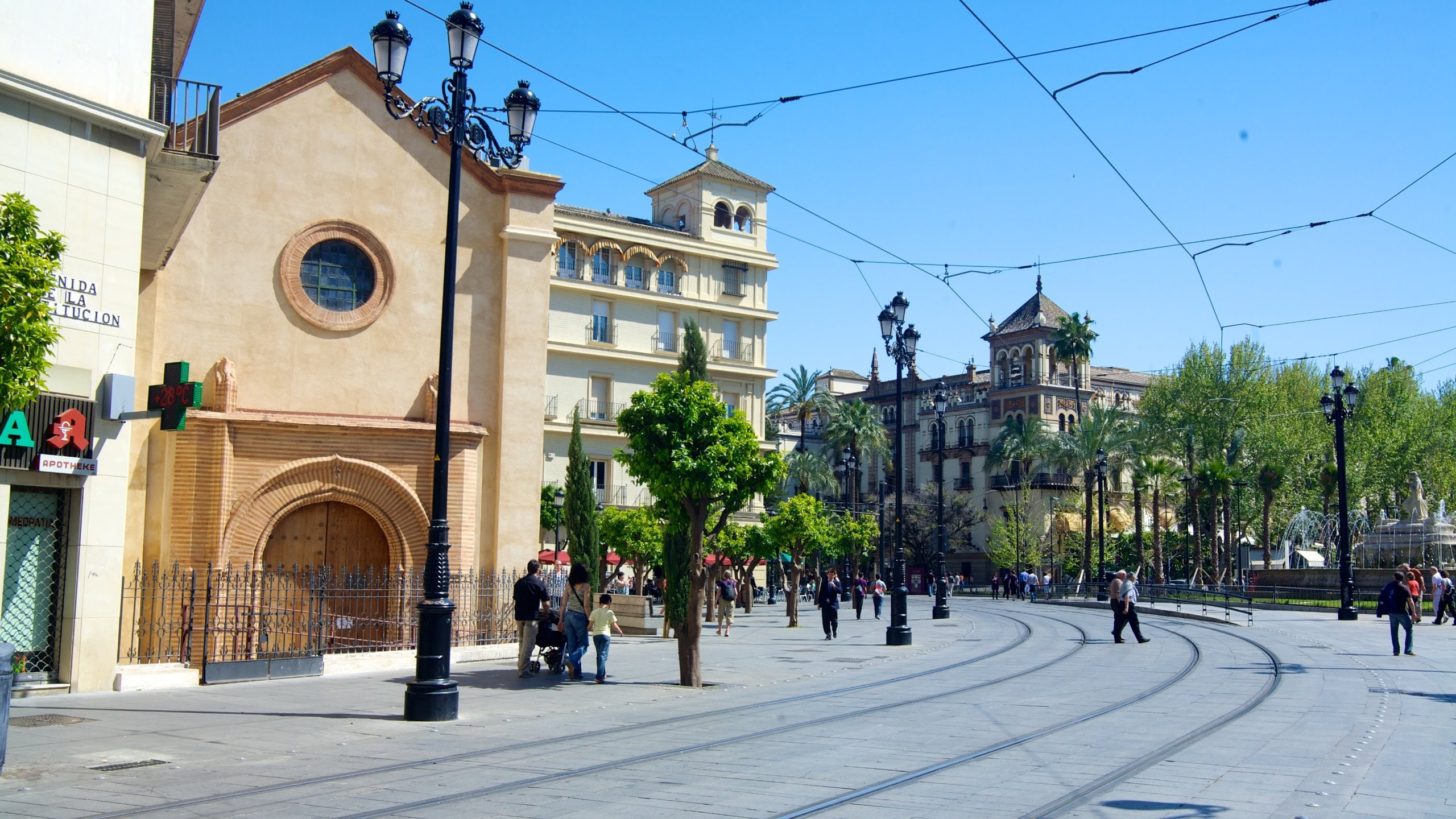 Seville which includes a city, heritage architecture and a square or plaza