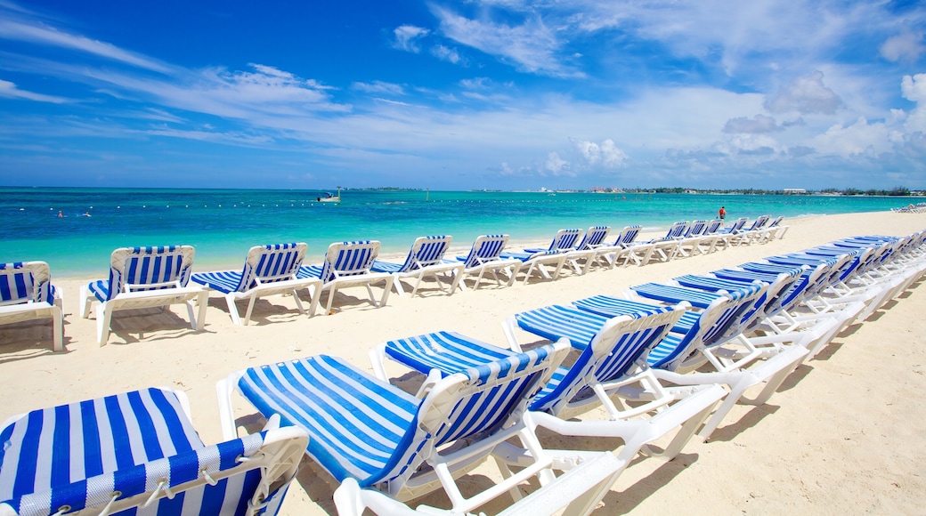 Cable Beach ofreciendo una playa de arena