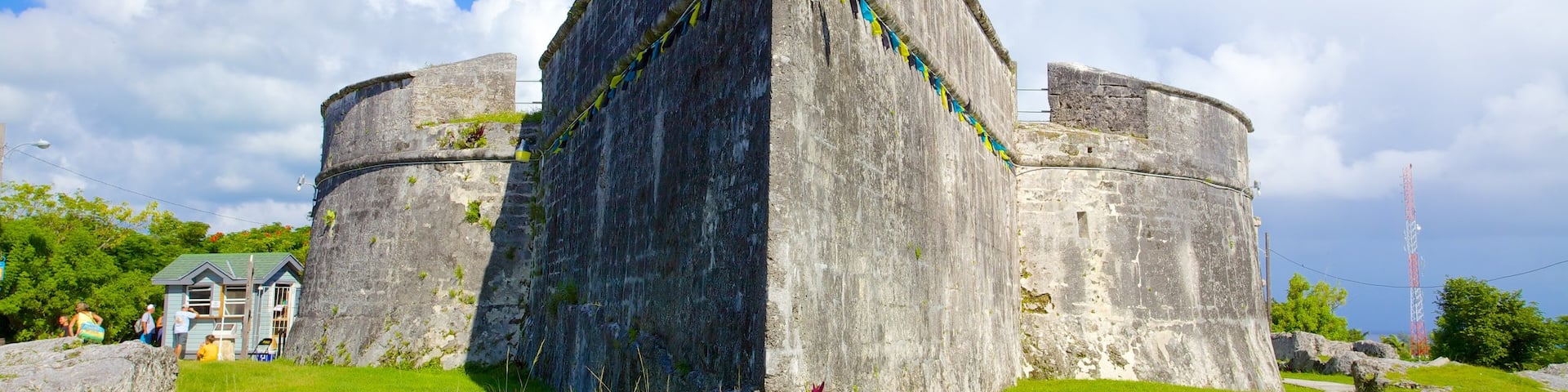 Fort Fincastle featuring a castle