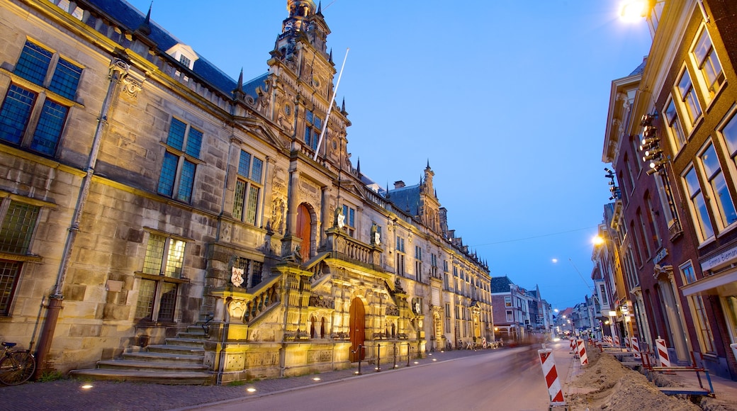 The Hague which includes heritage architecture, night scenes and a city
