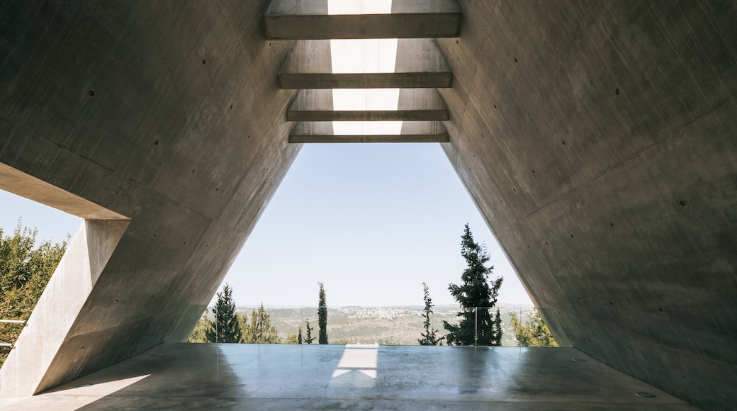Yad Vashem