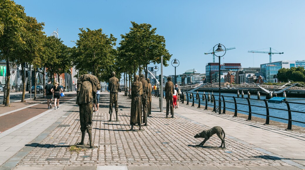 The Famine Sculpture