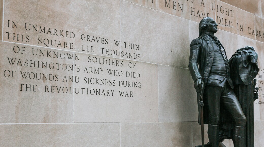 Tomb of the Unknown Soldier of the American Revolution