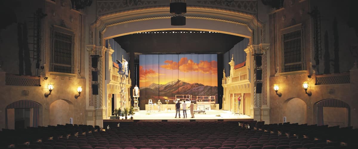 El Paso which includes interior views and theater scenes