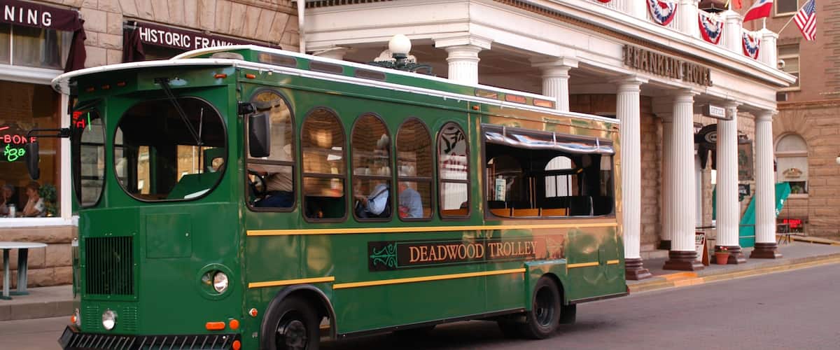South Dakota showing touring and street scenes