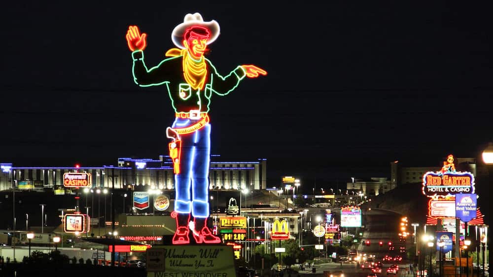 Wendover mit einem zentrales Geschäftsviertel, Stadt und Beschilderung