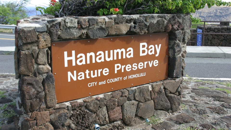 Hanauma Bay Nature Preserve featuring signage