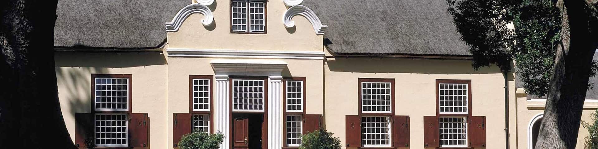 Somerset West showing a small town or village and a house