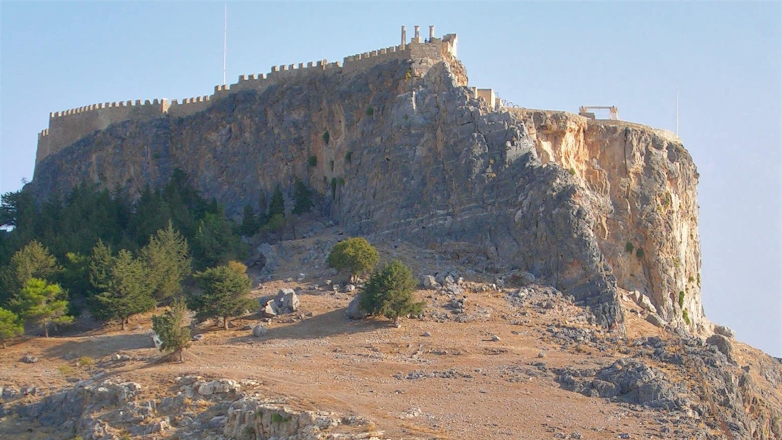 Lindos showing chateau or palace