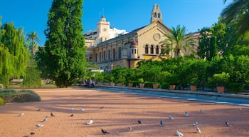 Centro de la ciudad de Valencia que incluye una ciudad, arquitectura patrimonial y una plaza