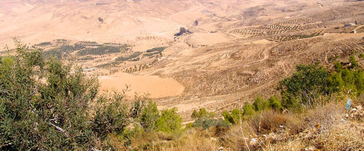 Mount Nebo which includes desert views and landscape views