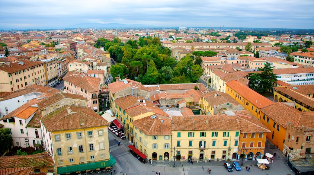 Pisa which includes heritage architecture and a city