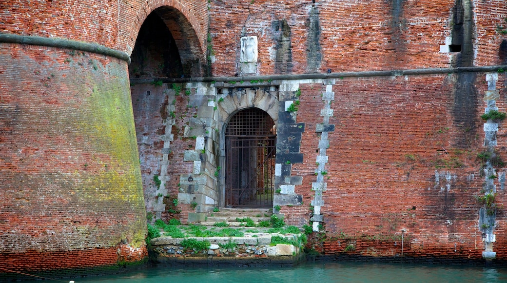 Livorno ofreciendo elementos del patrimonio