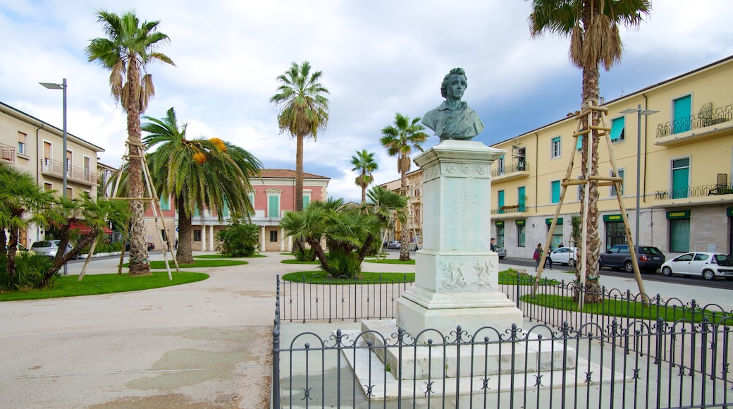 Villa Paolina showing a city, outdoor art and a monument