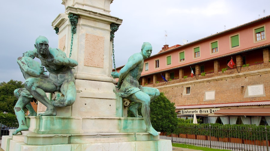 Monumento dei Quattro Mori presenterar ett monument, konst och utomhuskonst
