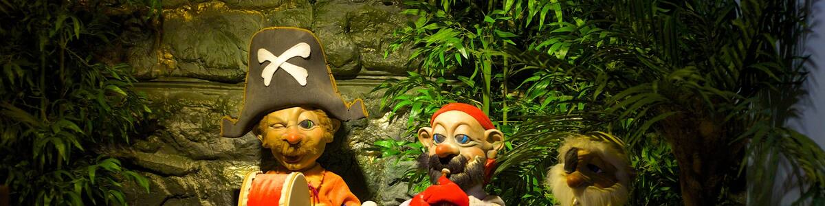 Hop Farm Family Park welches beinhaltet Innenansichten