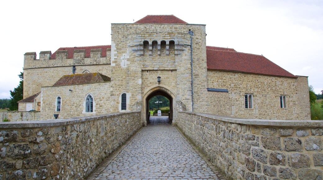 Leeds Castle which includes a castle and heritage architecture