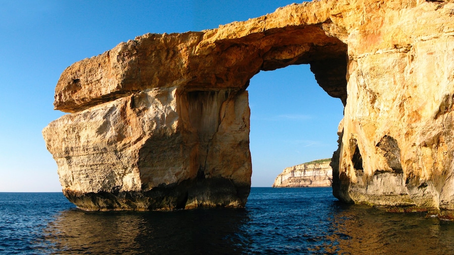 Gozo qui includes panoramas et côte escarpée