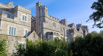 Southampton which includes heritage architecture, a castle and heritage elements