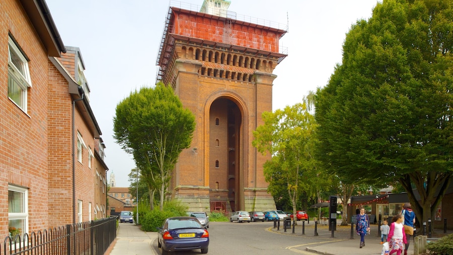 Colchester showing heritage architecture and a city