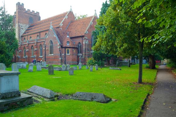 Colchester featuring heritage architecture, a castle and a cemetery