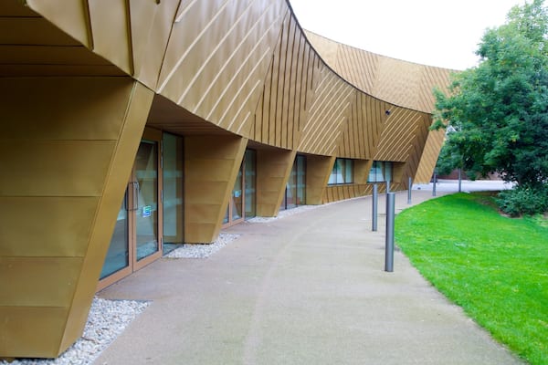 Colchester qui includes architecture moderne