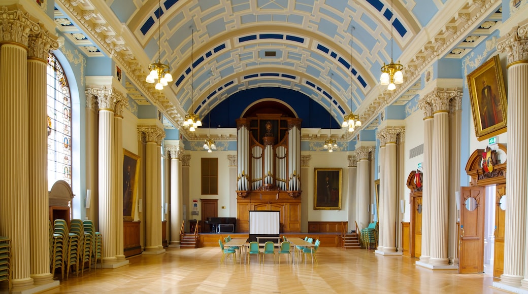 Colchester showing an administrative building, heritage elements and heritage architecture