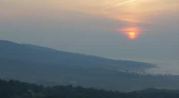 Virginia welches beinhaltet Sonnenuntergang