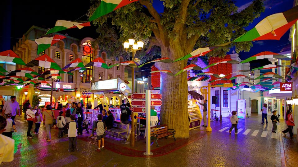 Dubai Mall mit einem Nachtleben, Stadt und bei Nacht