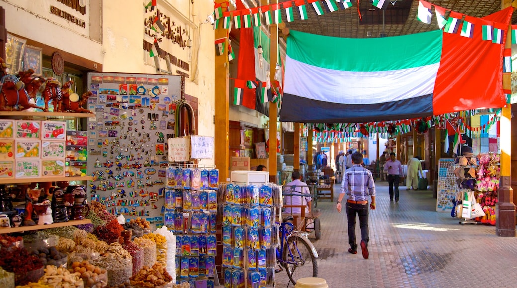 Spice Souk showing shopping and markets