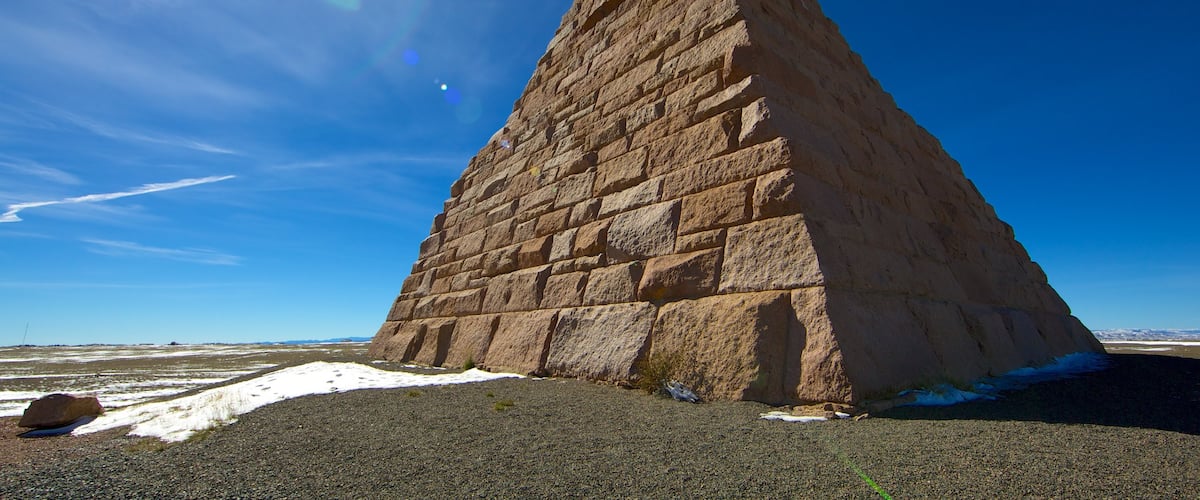Laramie showing a monument and tranquil scenes