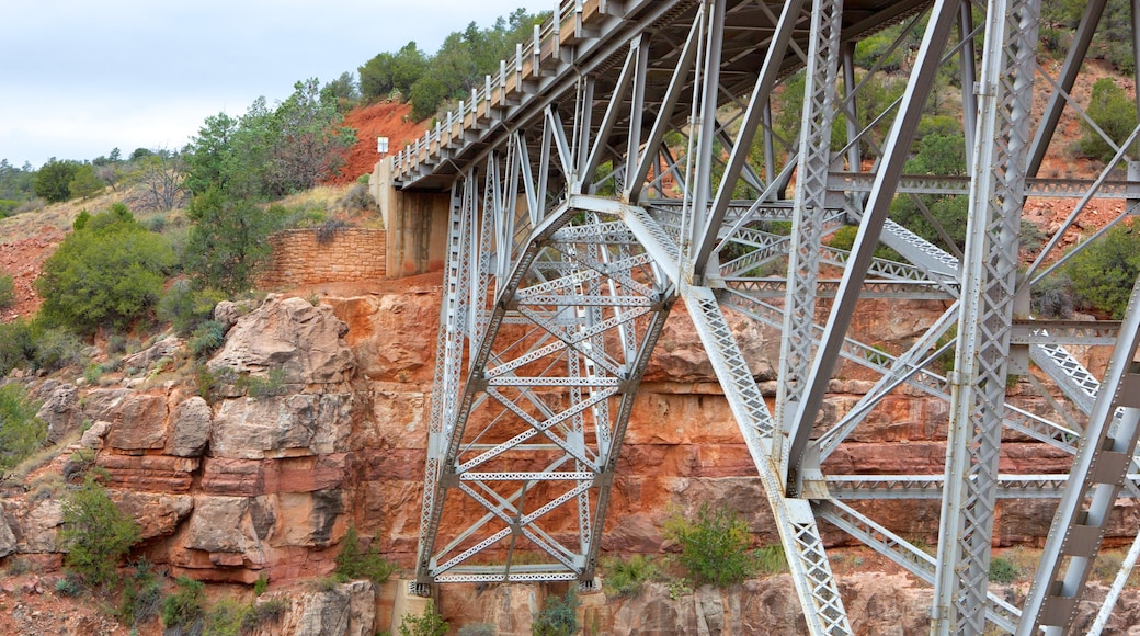Sedona showing a bridge and a gorge or canyon