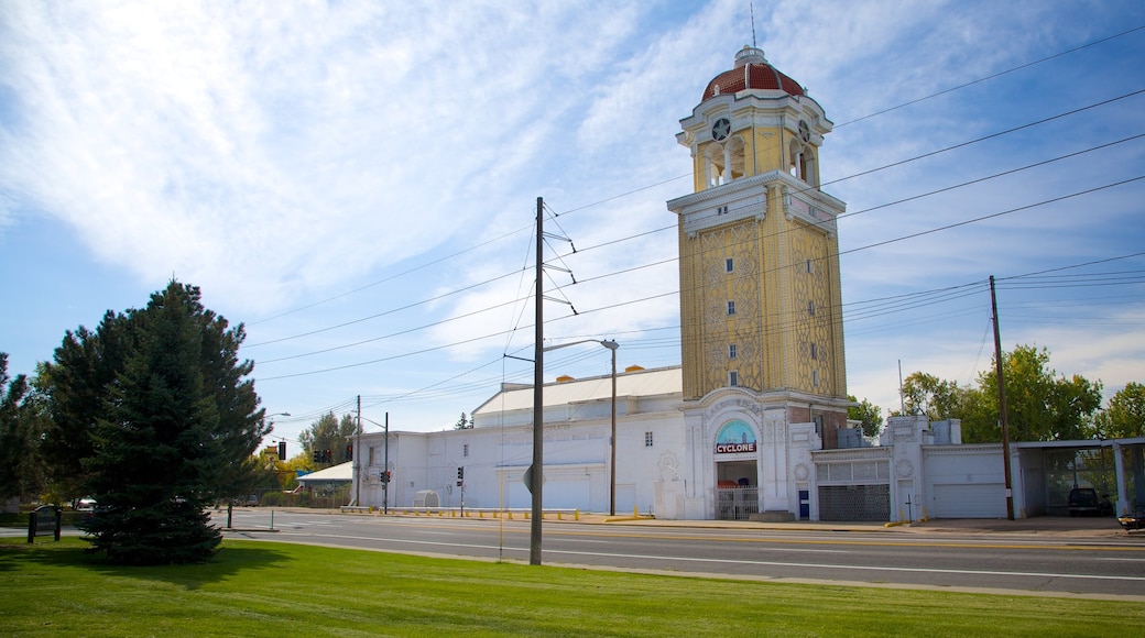 Lakeside Amusement Park featuring rides and heritage elements