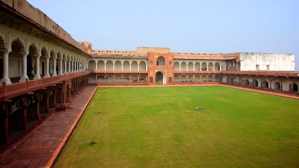 Agra Fort featuring a square or plaza, heritage architecture and a park