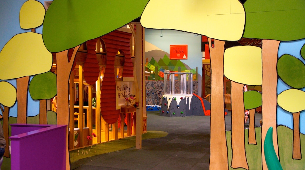 Portland Children\'s Museum mostrando vistas internas