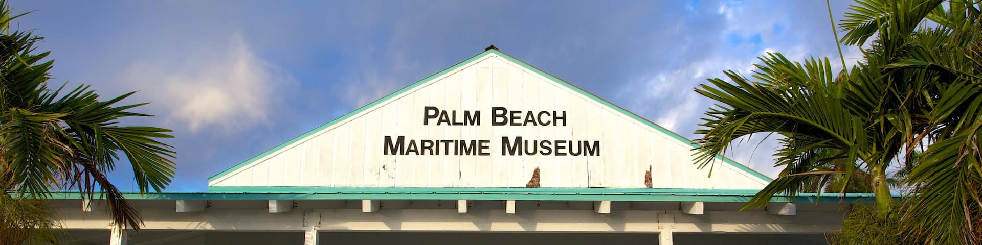 Palm Beach Maritime Museum which includes signage