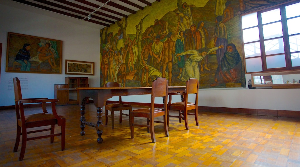 Pedro Nel Gomez Museum and House featuring art and interior views