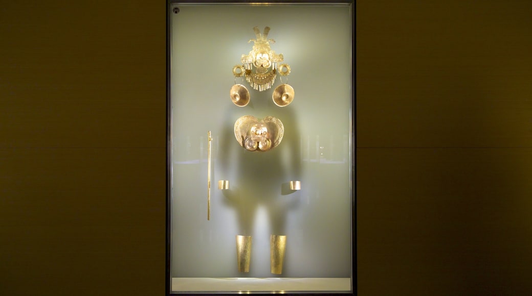 Museo de Oro ofreciendo vista interna