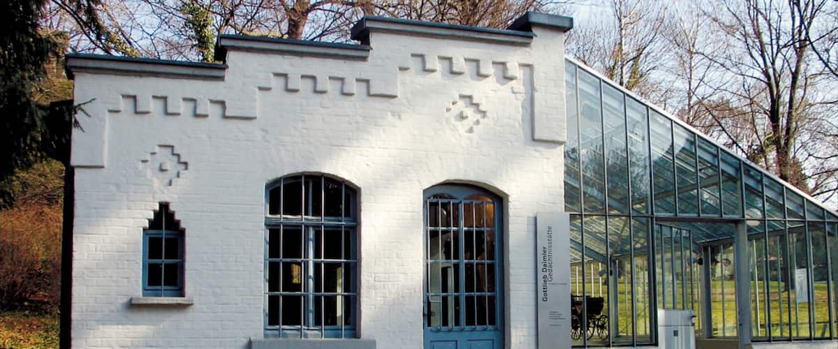 Gottlieb-Daimler-GedÀchtnisstÀtte welches beinhaltet GedenkstÀtte